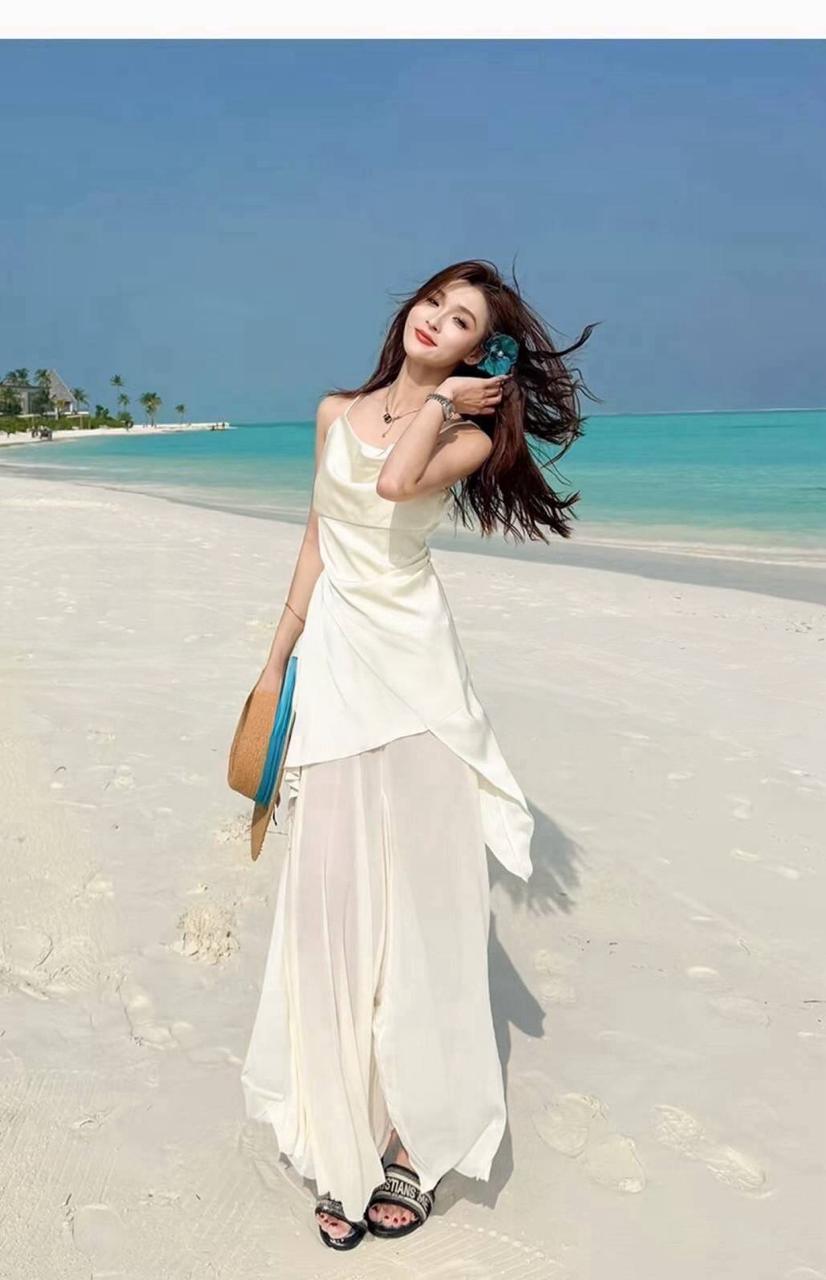 Noir Illusion Gown- Ivory